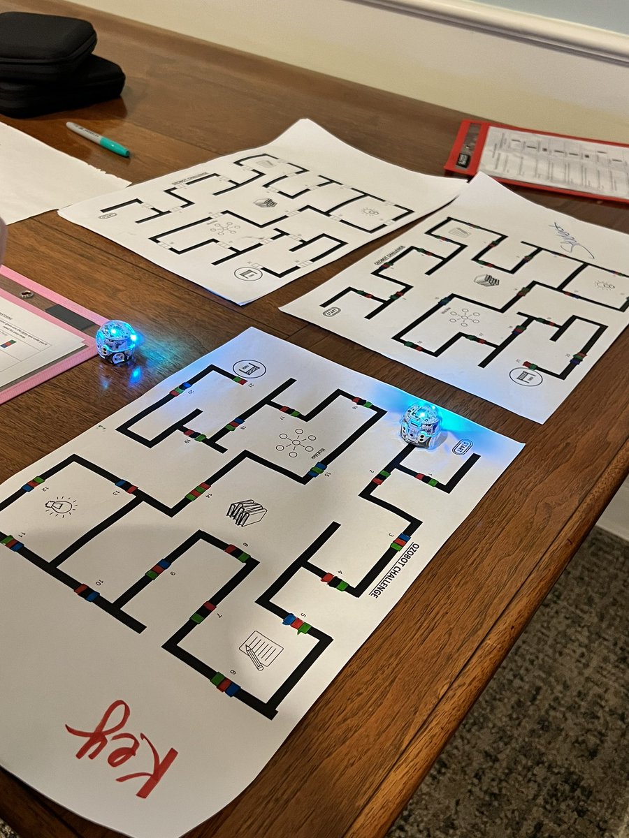mmdetrick's tweet photo. Packet session for Where #STEM meets #socialstudies #VCSSC2023 https://t.co/ce8dxRa35o