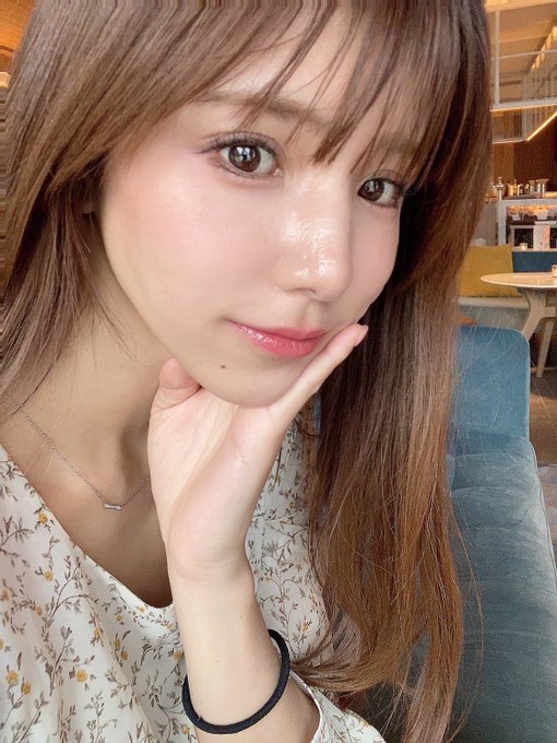 夏本あさみ