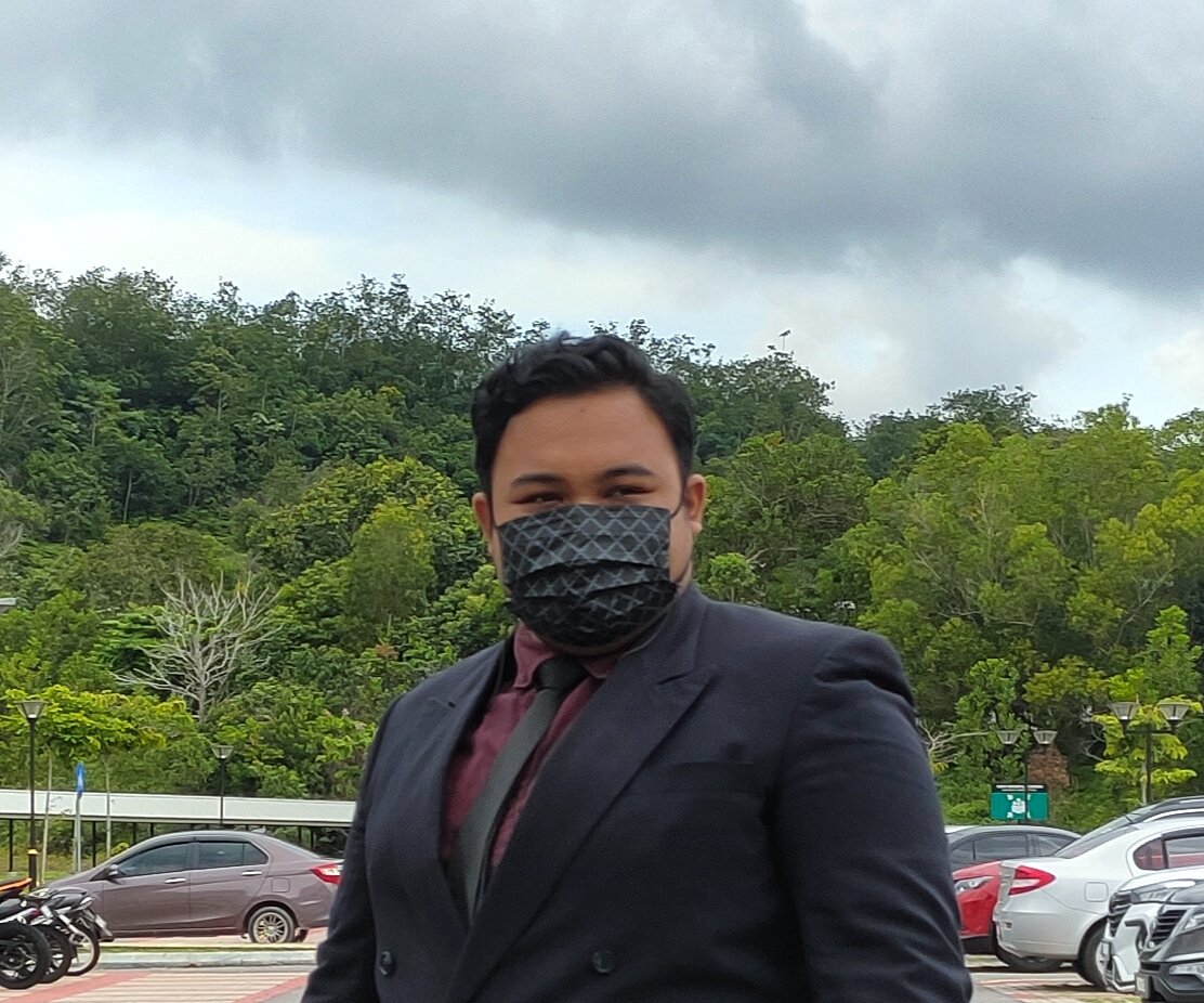 Nadzirul_Izzat's tweet photo. Assalamualaikum. Im a more traditional kind of guy that does not believe in online dating. But I'm trying to get out of my comfort zone and try here sooo Bismillah. Can dm here or at my ig: @orang_kaya_kui_kui
@TwtJodohMY https://t.co/iMuWDRd9TD