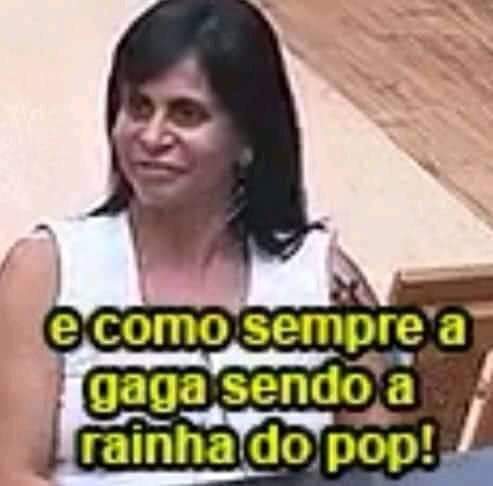Léo على X: "A Lady Gaga criou uma geração de gays com Born This Way, com  Bloody Mary ano passado e vai criar outra quando sua Arlequina em Coringa:  Folie á Deux