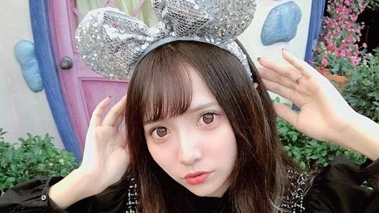 lolitascak3's tweet photo. เมื่อสวยสมใจตัวเองแล้ว แผนการของมิยูก็เริ่มต้นขึ้น ด้วยการเข้าหาศิลปินภายใต้ตัวตนใหม่ที่ชื่อว่า ‘มิว’ ก่อนจะเข้าหาเรียวเพื่อที่จะได้ใกล้ชิดกับเรียวโตะ ศิลปินที่ไม่รู้ก็เริ่มสนิทกับเธอถึงขนาดไปเที่ยวดิสนีย์แลนด์ด้วย แต่เรียวโตะก็จับได้ว่ามิยูคือซาแซงแล้วไม่ใช่แฟนคลับเลยตีตัวออกหาก https://t.co/Re5EYdypBu