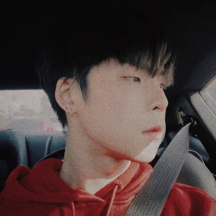 GameplayRabbit's tweet photo. Birthday Boy 
26/03/23👹
Enjoy life

#GameplayRB https://t.co/ICh6H7tY3K