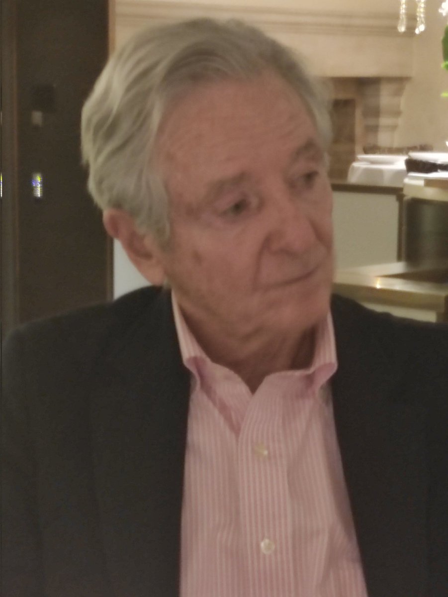 Au Salon du livre de Genève, ce  jour, ne manquez pas Bernard Meaulle , qui sur le stand de Sept , dédicace son nouveau roman