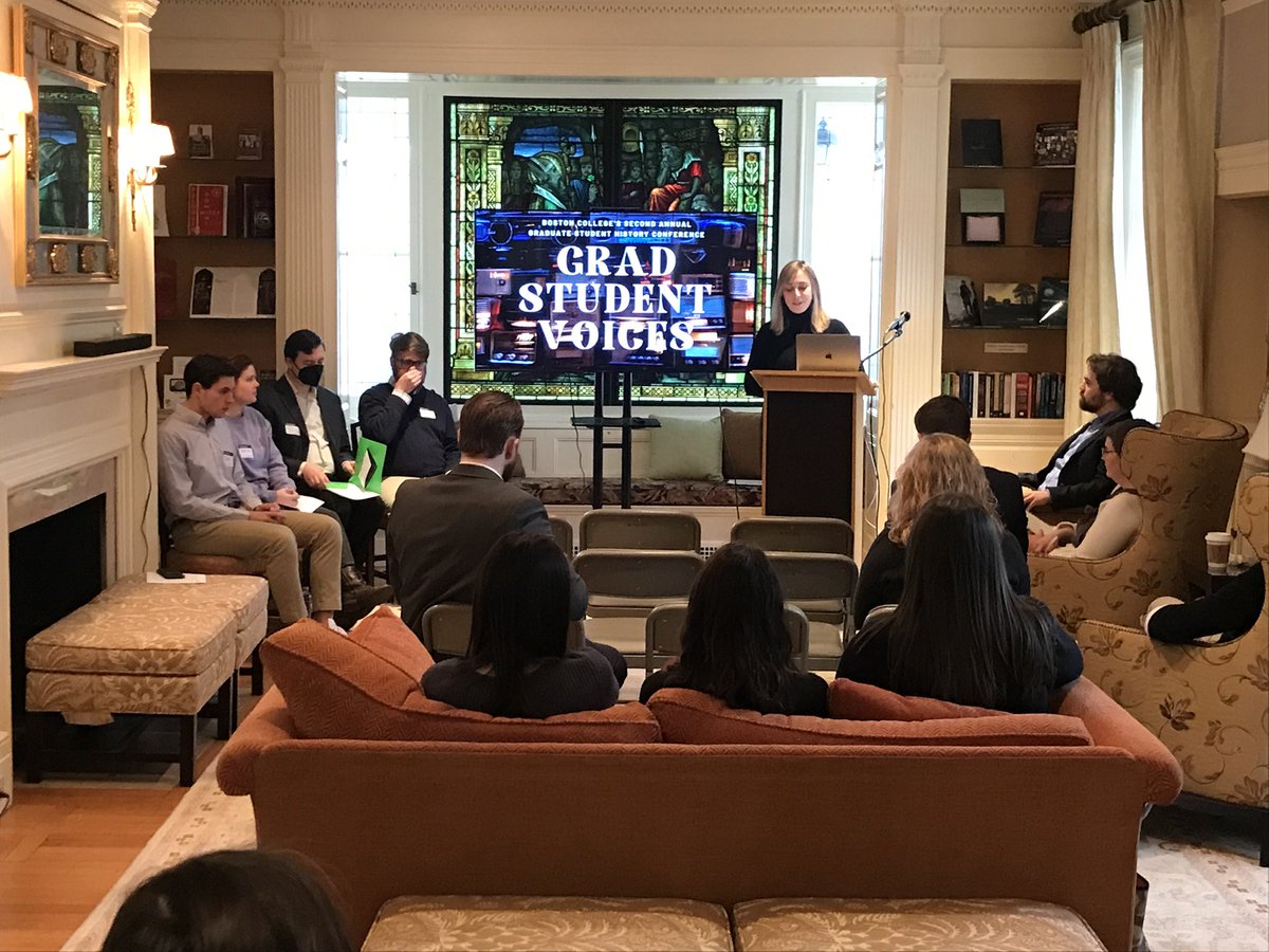 bc_gha's tweet photo. In her opening remarks @tiff__thompson stressed the importance of fostering inclusive communities “where the voices of grad students of all backgrounds and levels of study can be heard and amplified.” #GradStudentVoices https://t.co/RchiDvm6mM