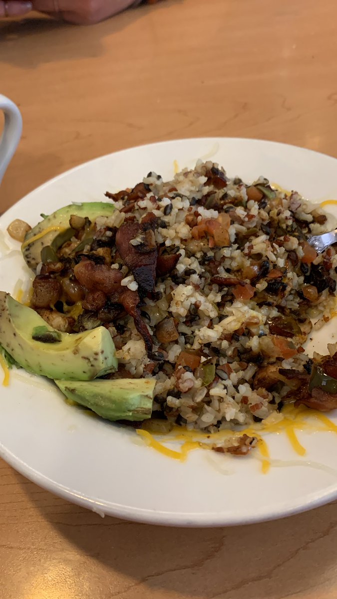 Mommabrooke's tweet photo. This is supposed to be your New Mexico bowl (second one actually because first one was too cold to eat).  Sad.  Just sad. https://t.co/6N11YeRdqY