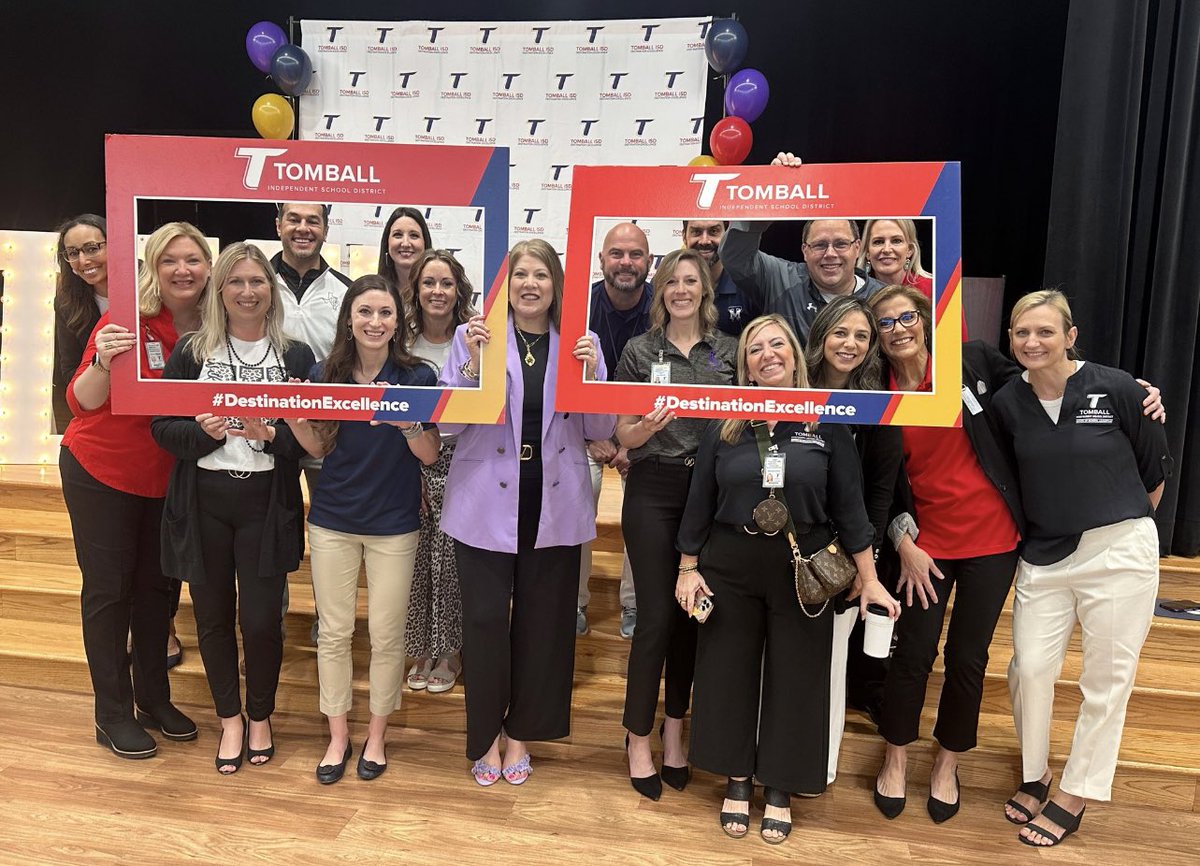 m_salazarzamora's tweet photo. It’s Job Fair Day in @TomballISD! Come and be a part of our winning team!! #TeamTomball 

Have you found your Destination? Look no further. See you soon. 

https://t.co/fJq1zyAJ0m https://t.co/4quTF9rxfJ