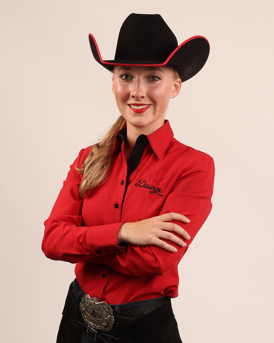 REINING | Chloe Stephenson earns a 207 on Colonel, falling to Sophie Lucas! Point Georgia! 

🐶 1
🐓 0