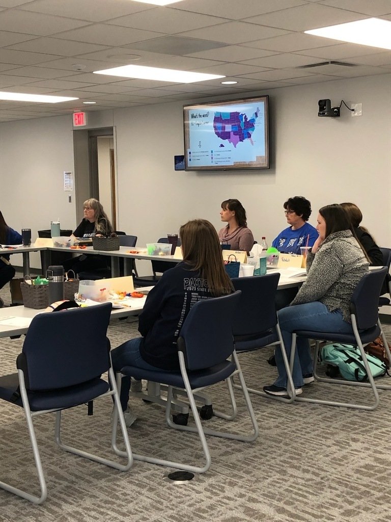ESU_16's tweet photo. These dedicated Preschool Paraprofessionals learned about how to support EL students with Loree Cain during the March Preschool Paraprofessional Workshop! #parapros https://t.co/spTRy7bcy6