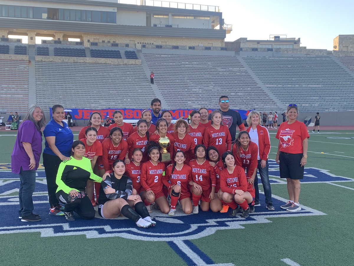 TJLadyMustangs's tweet photo. Celebrating our Bi-District win!!  Way to go Lady Mustangs!  Onto the next round!  #MustangPride @JeffersonSAISD @SAISDAthletics https://t.co/RIOZfLhY8z