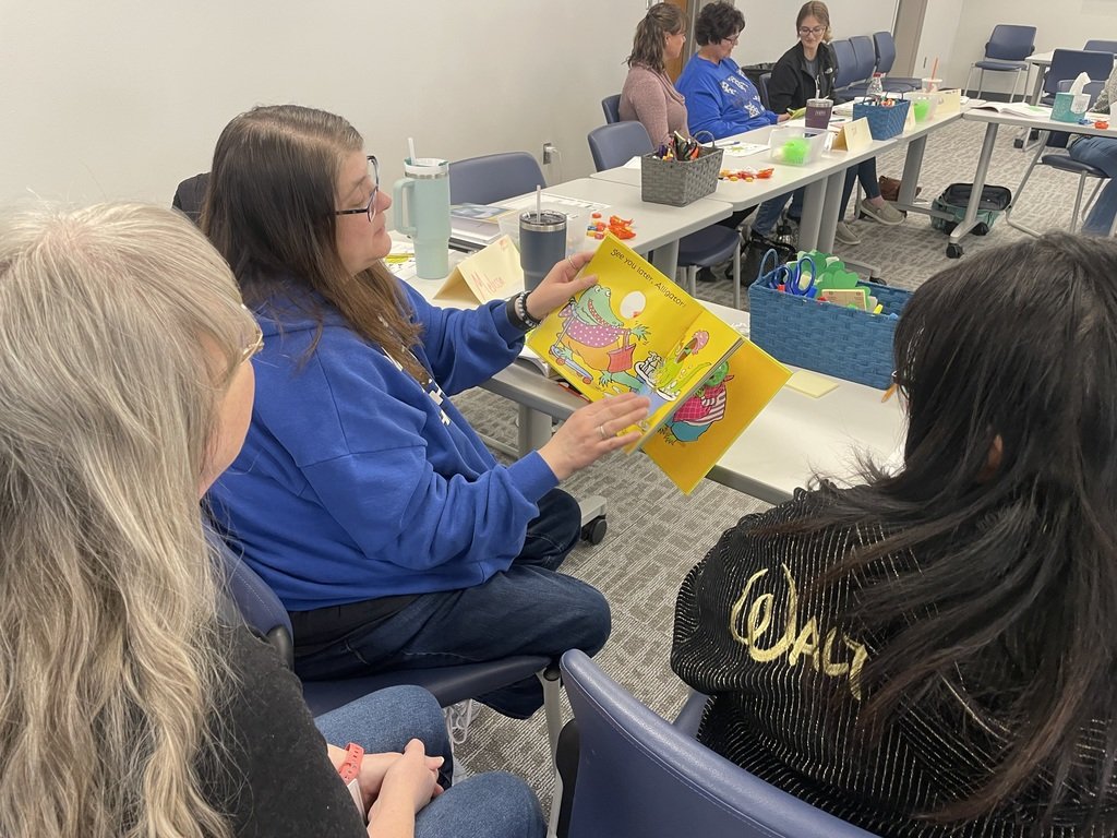 ESU_16's tweet photo. These dedicated Preschool Paraprofessionals learned about how to support EL students with Loree Cain during the March Preschool Paraprofessional Workshop! #parapros https://t.co/spTRy7bcy6