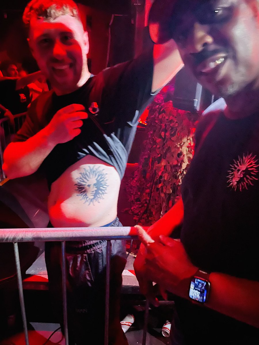 vforever's tweet photo. Big up the Dj and Mc showing off their
V tattoos last night in Nottingham … fuckin love u guys every week I’m seeing them #vforever 🖤 https://t.co/Jq6f6CktMx