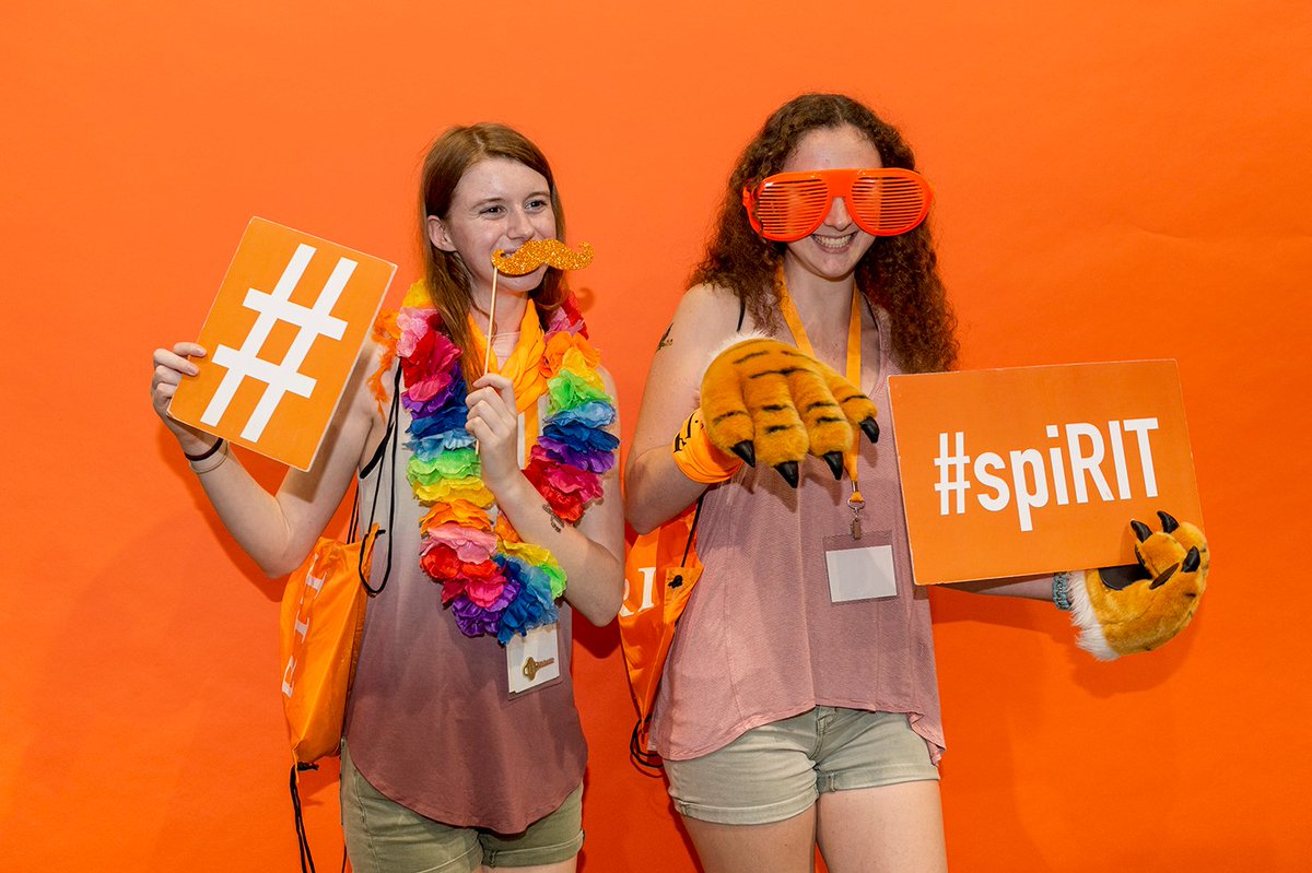 RITtigers's tweet photo. We are really feeling the #RIT spirit today! Welcome to all the admitted students visiting. We look forward to having you as part of the RIT family! #spiRIT #RITBound #RITTigers #college #family #welcome https://t.co/VTrGOYTQ5f