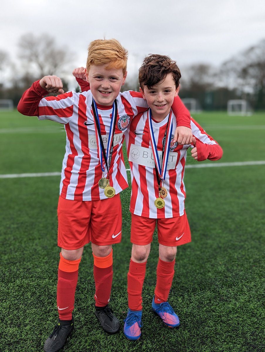 The Mighty Georgies! 2 down at HT, the character shown in the 2nd was a joy to see. All 10 lads should be so proud of themselves what a comeback! 2-0 down, 3-2 up Alfie Harro wrapped it up! Could of had 10 MOMs today outstanding!! #UTMG⚽

Mom - Alfie Harro
Smom - Rubendinho