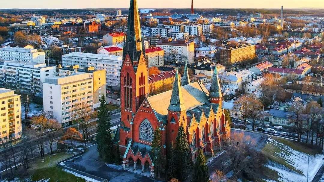 Discovering Finland tweet media