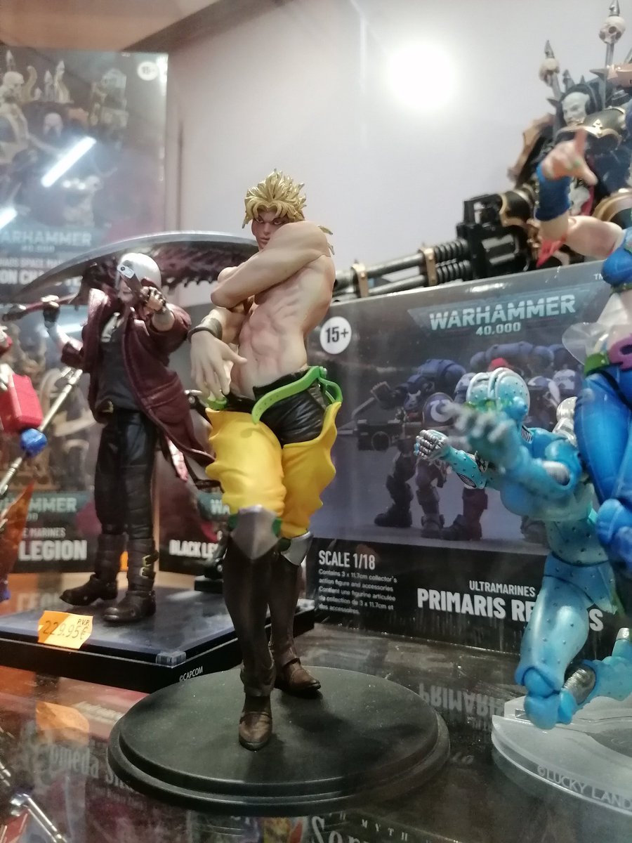 LluisAbadias's tweet photo. I feel so freaking attacked by this DIO figure....
#daddy #400euros #LIKEWTF #BiPanic https://t.co/lW0Ja7bZ3m