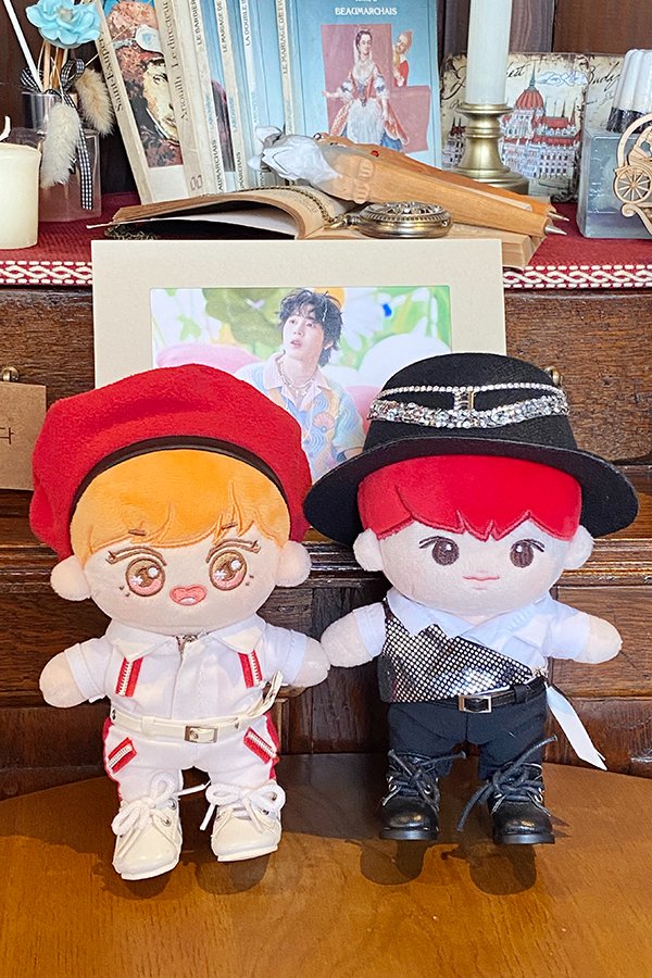 choco_woon's tweet photo. 뒤늦게 올리는 생카 다녀온 애기들 사진!
울 애기들 너무 멋쟁이야😍 #자몽폼폼운 #빨셍싹 https://t.co/7tiOgN87Z6