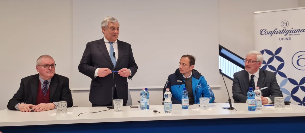 🇮🇹 La politica estera dell’Italia nei #Balcani, il sostegno alle #imprese italiane che internazionalizzano, le politiche economiche alla luce degli equilibri europei e internazionali: questi alcuni dei temi toccati dal Ministro degli Esteri, ospite di <a href="/ConfartiUdine/">Confartigianato UD</a> a #Cividale