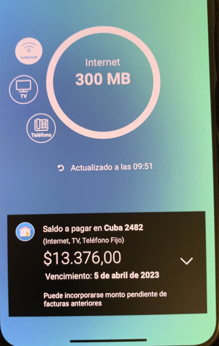 SolMariasol73's tweet photo. @PersonalFlow_At , me comunica por privado que seguirán aumentando el 5.2% en Mayo, para seguir manteniendo el “buen servicio” JAJAJAJA. Chorrosss!!! Y desde ayer estamos sin cable!!
Muchachos…éstos no nos dejan ni ilusionar..jaja
Hay que irse a otra empresa https://t.co/QcTVRdDue0