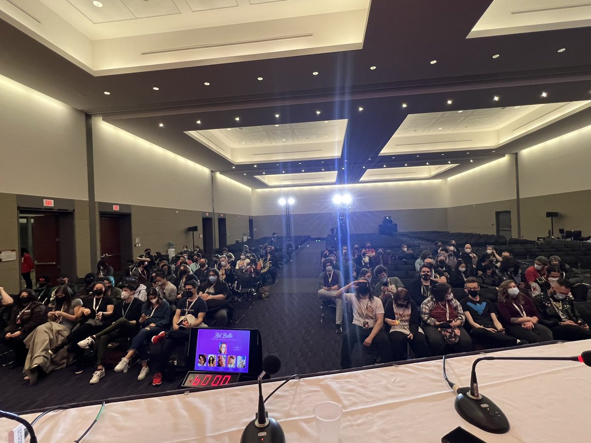 itsamealishaaaa's tweet photo. Thank you to everyone who came out to Art Battle last night. I think we really inspired @PatjBrennan to do this every year #PAXEast #PAX #artbattle #panel #paxpanel @AnyaynA @waffleowind @TheNazzaro @ShawnPierre https://t.co/dpvtnIKeCS