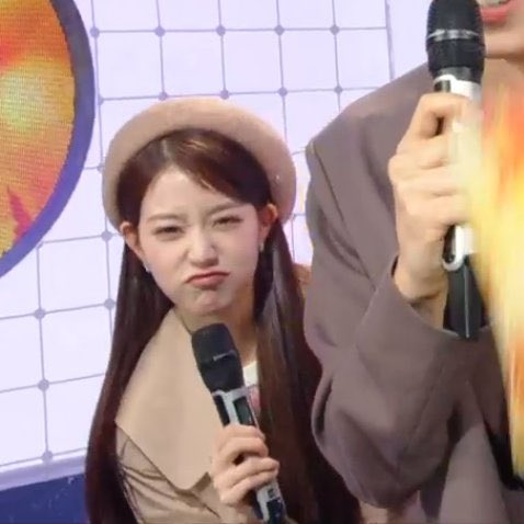 참깨 tweet media