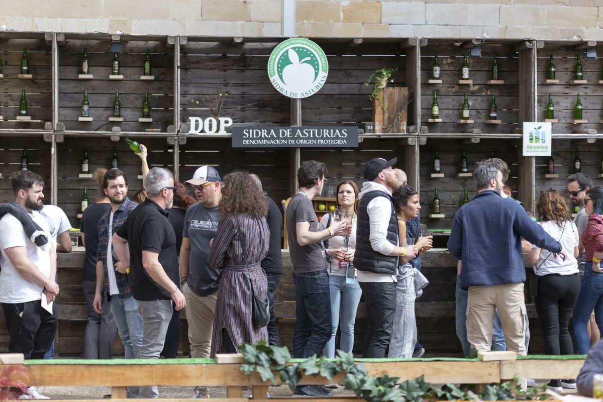 ☀️ Estamos teniendo un día increíble en el Asturies Cider Festival.

Esperamos que estéis disfrutando de esta gran jornada de sol y sidra. 

Tenéis el programa completo en nuestra página web internationalcidersummit.com

***

#InternationcalCiderSummitAsturies #AsturiesCiderCongress