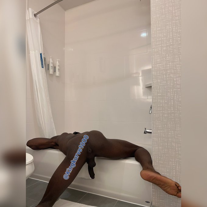POV: I dropped the soap 🧼 https://t.co/gagDei7Jze