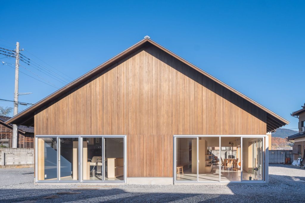 afasiaarq's tweet photo. #Ryue Nishizawa | https://t.co/BWWd4JfJx6 | posted by afasia | daily entries on contemporary art and architecture #afasiaarchzine #afasiaarq
INABA House Office of Ryue Nishizawa New single-family house by Ryue Nishizawa. _ https://t.co/yrq4tJTO1c
