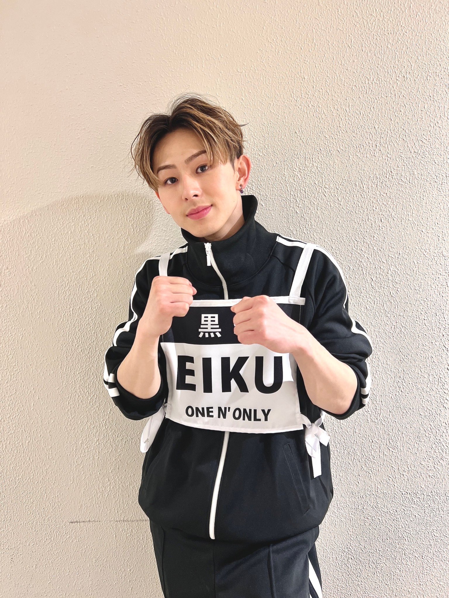 ONE N' ONLY 山下永玖 EIKU トレーナー PROFILE | ONE N' ONLY OFFICIAL SITE