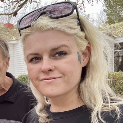abandonedhaunts's tweet photo. #NewProfilePic https://t.co/8OhNbzzCqt