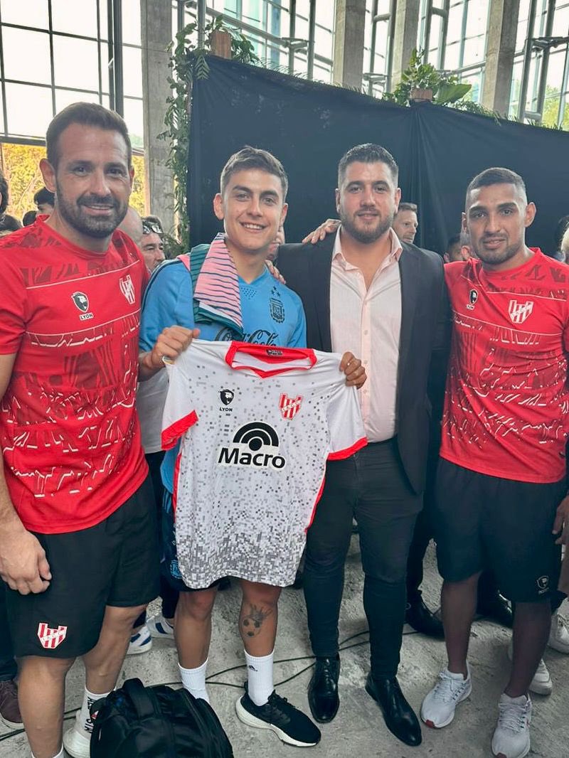 Nuestro Campeón del Mundo 😍

🇦🇹 El presidente, Juan Manuel Cavagliatto, y los jugadores Jorge Carranza y Fernando Alarcón representaron a #Instituto en el evento organizado por <a href="/afa/">AFA</a>. 

🫶🏻 Allí se bautizó, con el nombre de Lionel Andrés Messi, al predio de Ezeiza de <a href="/Argentina/">🇦🇷 Selección Argentina ⭐⭐⭐</a>.