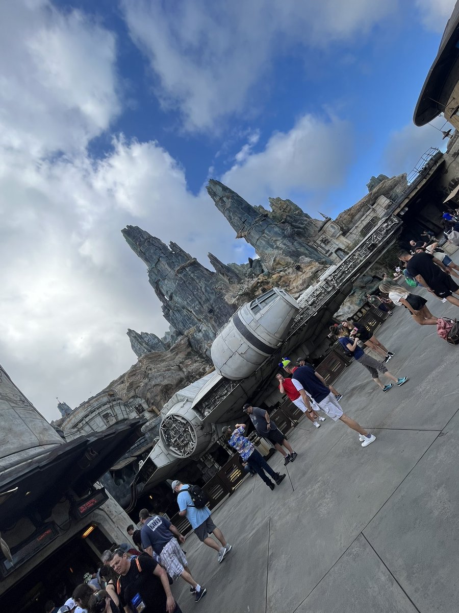 DanRivers11's tweet photo. @RobbieBarstool #DisneyBoy https://t.co/cGPPhmxS6i