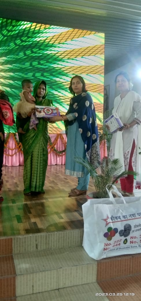 DpoUnnao's tweet photo. #बेटी बचाओ बेटी पढ़ाओ योजना के अंतर्गत कन्या जन्म उत्सव कार्यक्रम @UPMahilaKalyan @UPGovt @MinistryWCD @CMOfficeUP  @InfoDeptUP https://t.co/CISuXXdvq7