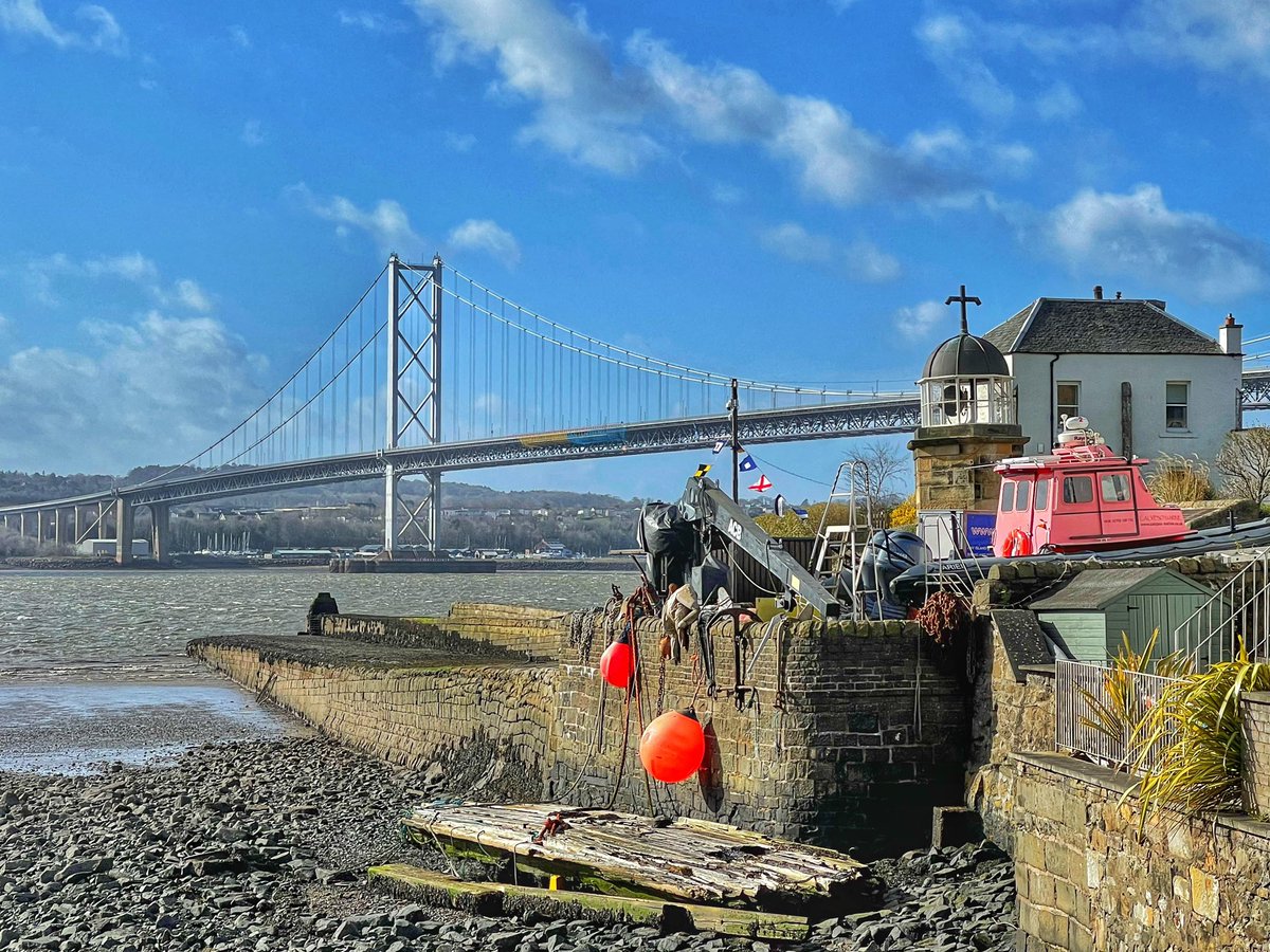 Beautiful day for #bridge spotting! ( #photo doesn’t reveal the howling winds almost pushing me over!) 

📍North Queensferry, #Kingdom of Fife, #Scotland 🏴󠁧󠁢󠁳󠁣󠁴󠁿

#scottish #harbour #boat #fishing #water #firthofforth #beautiful #weather #sun #explore #travel #photography