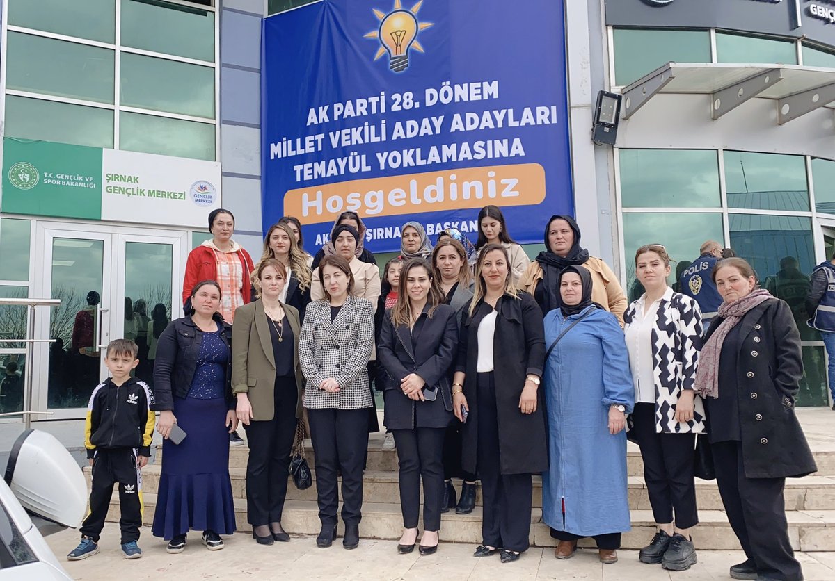 PartiSilopi's tweet photo. 📍Şırnak 

28. Dönem Milletvekili Aday Adayları Temayül Yoklaması’da Aday adaylarımıza başarılar diliyor, temayül yoklamasının hayırlı uğurlu olmasını diliyorum. @AKKADINGM @aysekesir
@BisenkFatmaAcar @TelliogluRana https://t.co/PkG5fmRCqv
