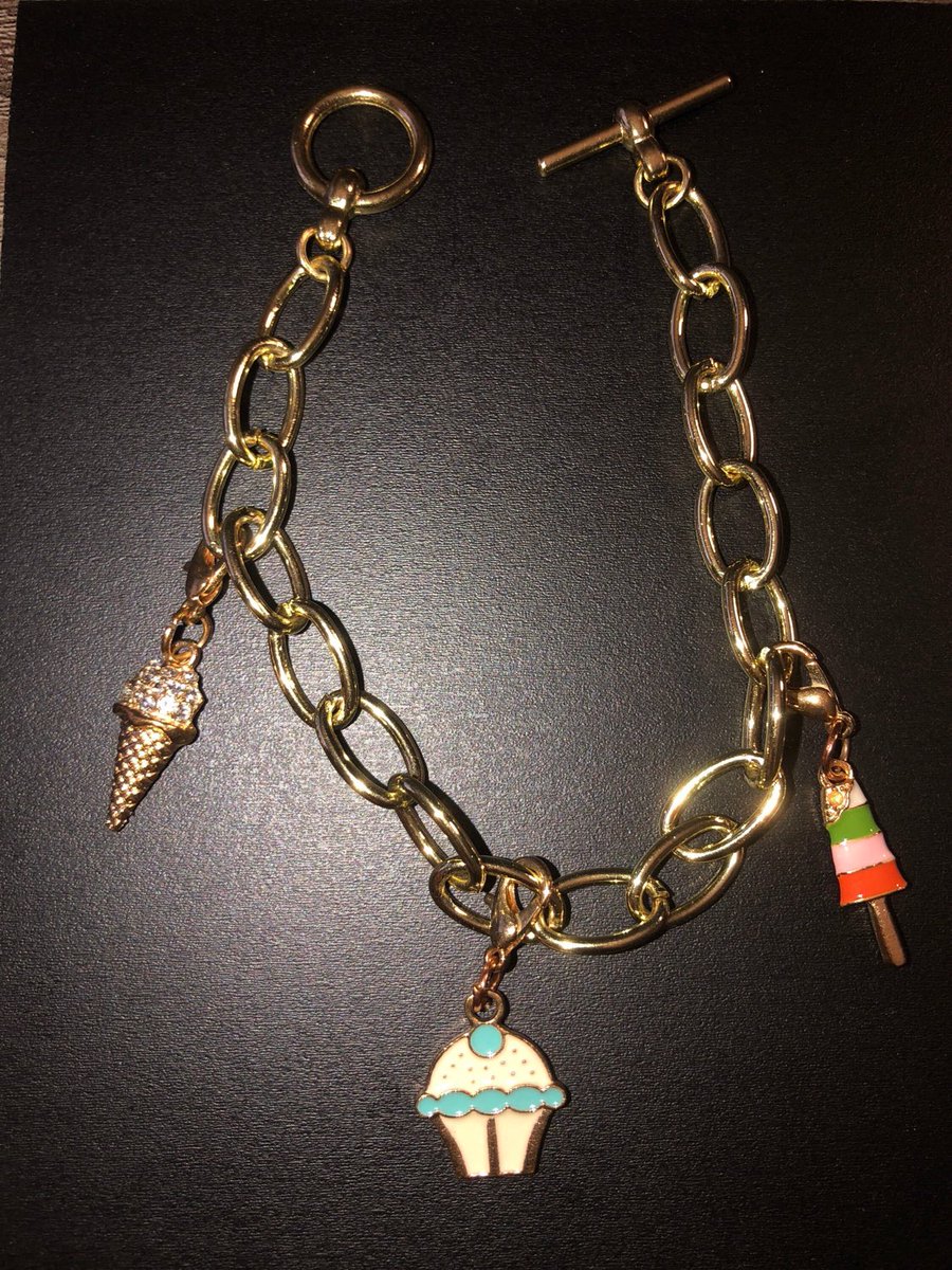 GlossetteCo's tweet photo. Excited to share this item from my #etsy shop: Sweet Treats #easter #smallbusiness #blackownedbusiness #treats #sweet #charmbracelet #jewelry #handmade #derarils https://t.co/EsGnqNu4EZ https://t.co/TymkxjfO4a