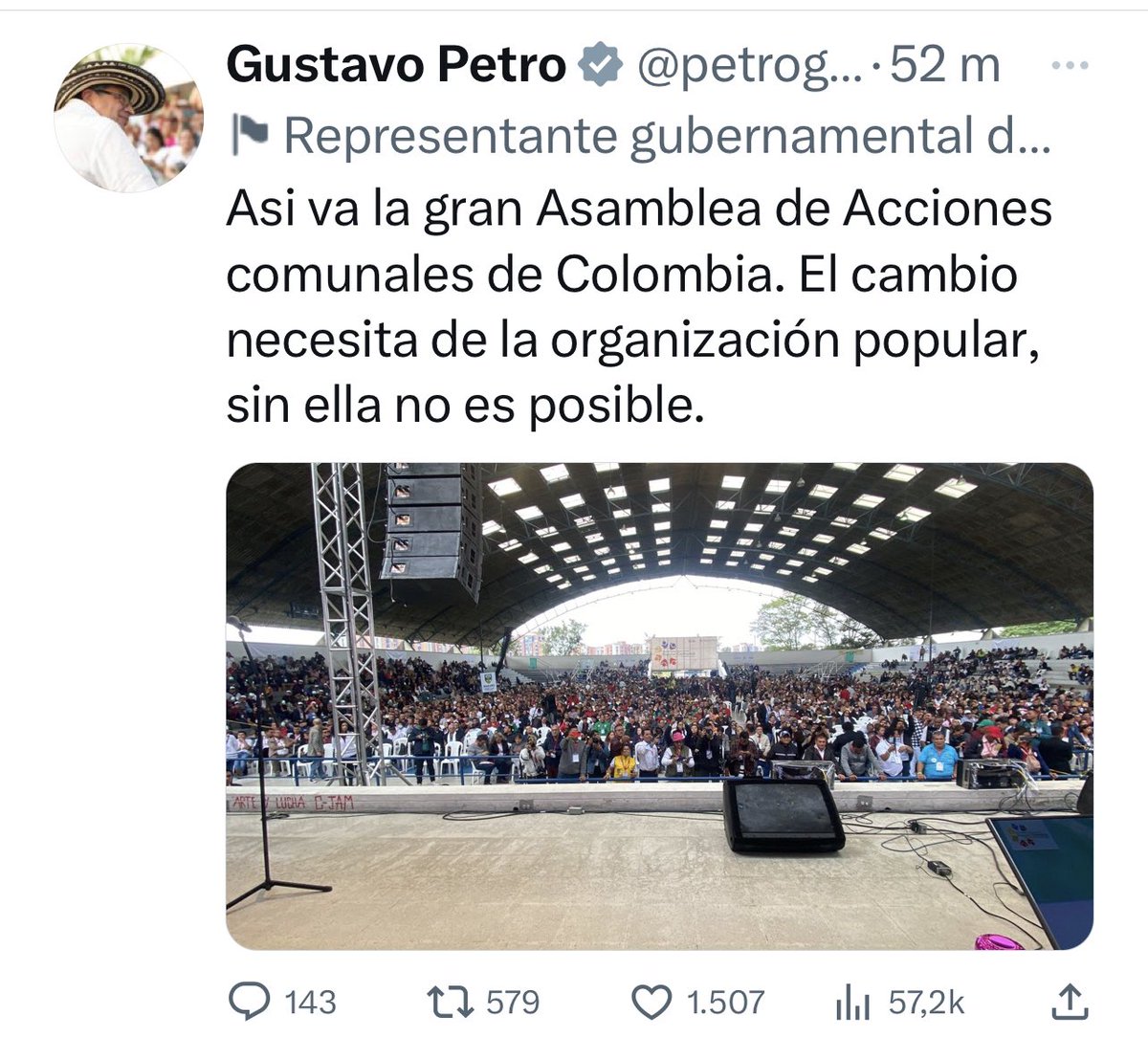 Pfrobledo's tweet image. Estos de las Juntas de Acción Comunal, según @petrogustavo, son los futuros empresarios de la fibra óptica, la telefonía celular, el Plan de Alimentación Escolar PAE, la construcción de vías, etc, cuando en realidad “no sacan un perro a mear”. Colombia va muy mal; Petro peor