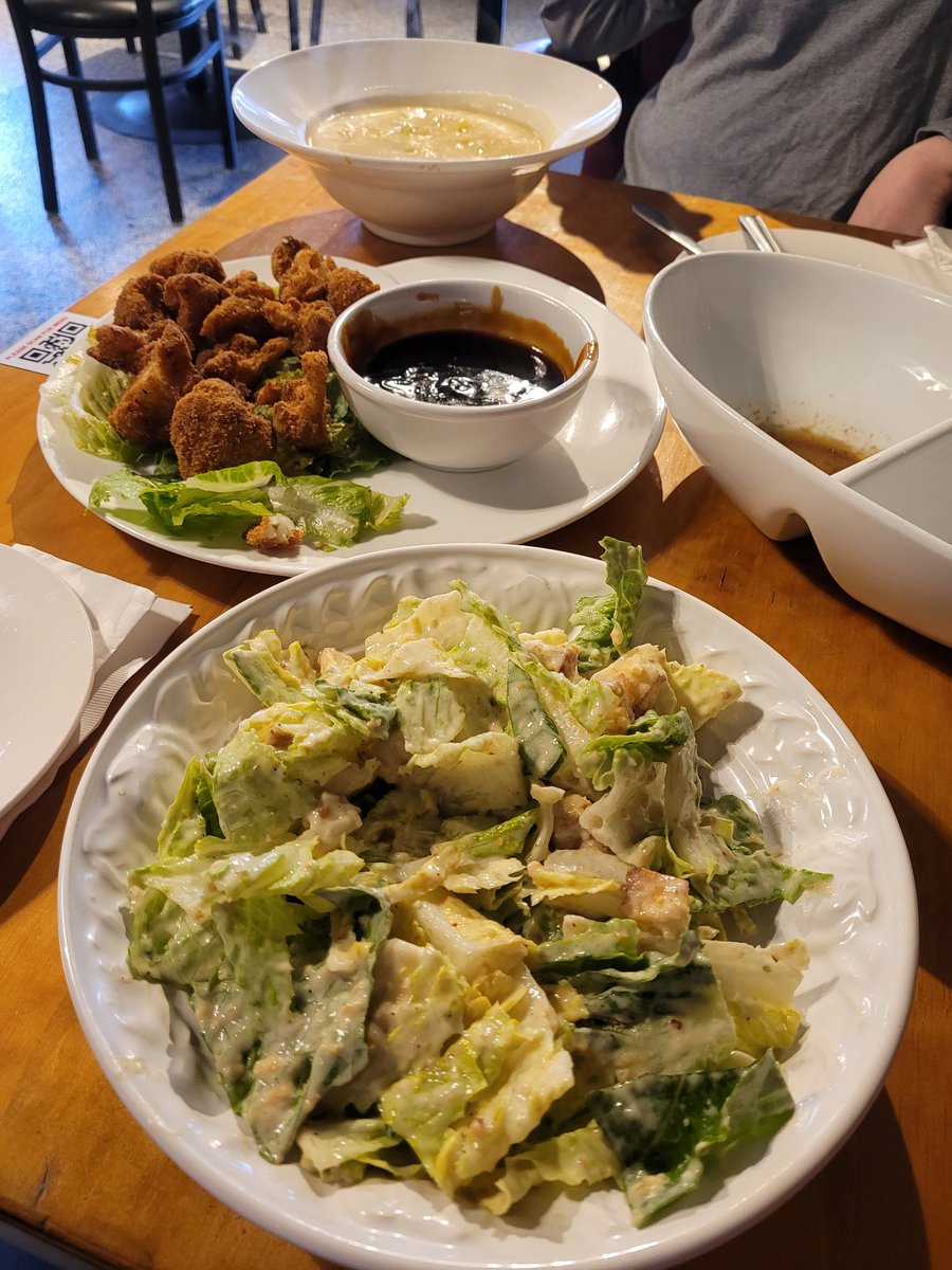 deeishealthy's tweet photo. Indulging in amazing vegan eats at @PaliottisW must be done! https://t.co/bVfc0E5QYJ