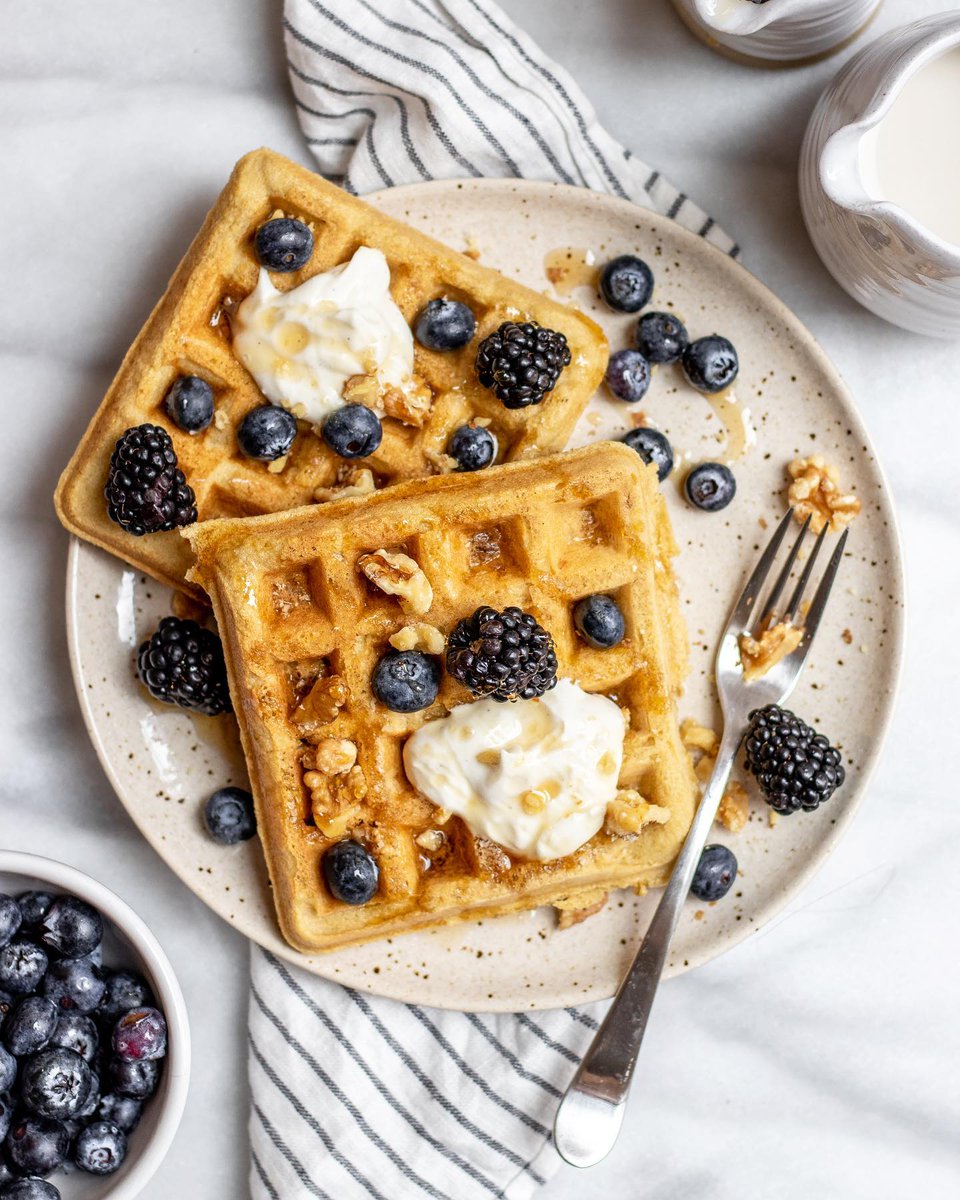 These perfect vegan waffles by @eatwithclarity (IG) look like the BEST breakfast to celebrate #InternationalWaffleDay!🧇

We will be making these using our Amisa Buckwheat Flour to recreate that fluffy and crispy texture. Shop yours at <a href="/bodykind/">bodykind - health & beauty, naturally</a>