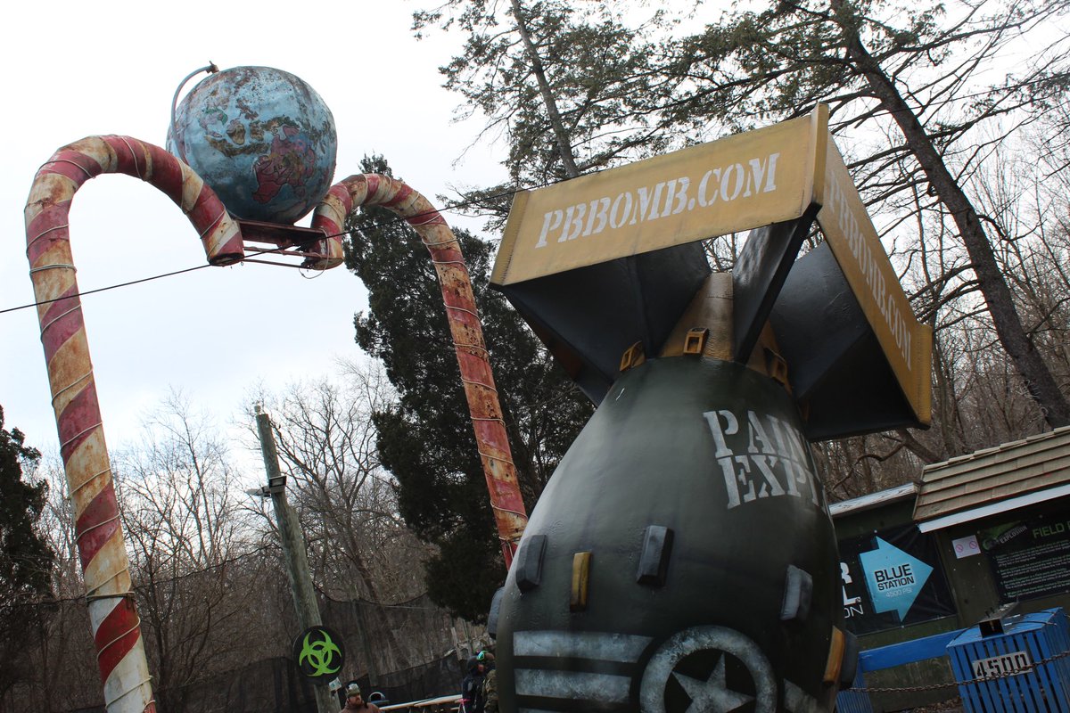 ImperiaLion's tweet photo. I gotta say it was a good (birth) day #paintballexplosion #pbbomb https://t.co/XwZrmteIpw