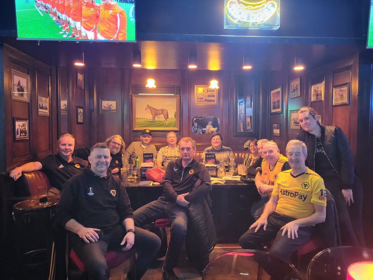 IrishWolvesFans's tweet photo. Irish Wolves Supporters Club meeting in Limerick today. If you'd like to join us, see https://t.co/AW8buJXtLp https://t.co/iK9HwK3A4m