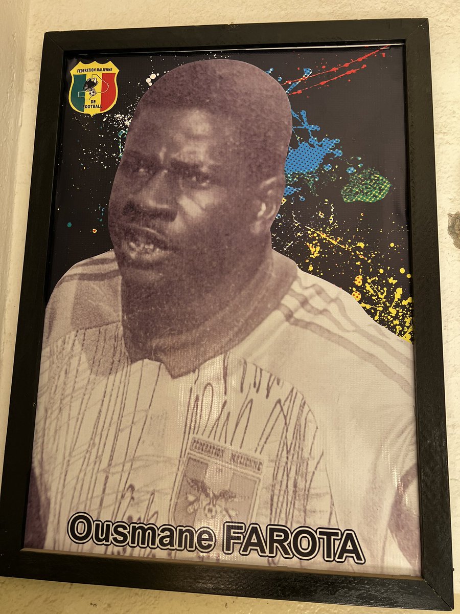 J’ai appris avec une immense tristesse la nouvelle de la disparition, survenue aujourd’hui, de Ousmane Farota, l’un des plus grands gardiens de but de l’histoire du football malien. 

J’adresse mes sincères condoléances à sa famille, à ses proches et au Stade Malien de Bamako.