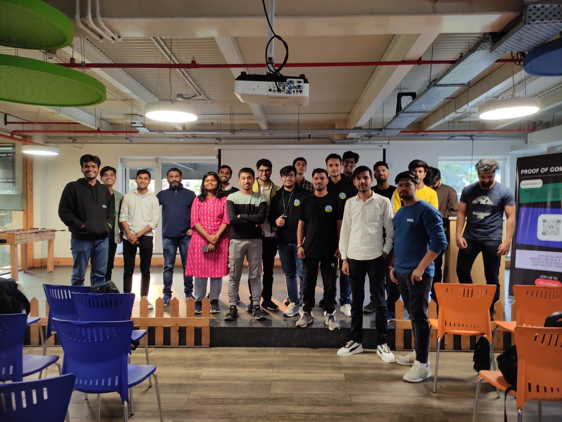 LoveneeshDhir's tweet photo. Glimpses from #ProofOfCommunity hosted today ⚡️🚀

🇳🇬 Enugu, Nigeria
🇮🇳 Patna
🇮🇳 Dehradun 
🇮🇳 Nagpur https://t.co/vcCdNu7rMI
