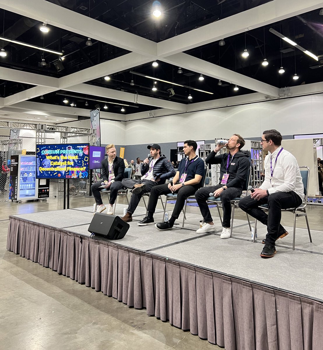 Thank you @NFTLAlive for allowing us to sponsor the event!

Grateful for the opportunity to connect and build relationships with web 3 leaders

Panel discussion recording posted here when received from Outeredge

#NFTLA #DeFi $HIFI