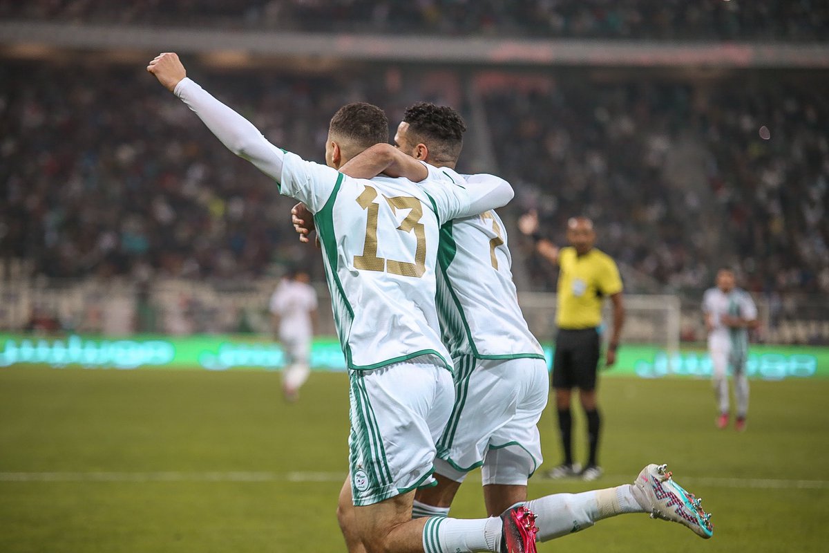 b_bouanani_'s tweet photo. SOIRÉE INOUBLIABLE ! AL-HAMDOULILAH 🇩🇿🙏🏽 https://t.co/R0CmF84Nae