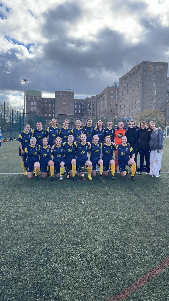 PharynAshton's tweet photo. Medical School National Champions 😍 @BhamMedSoc https://t.co/jIjrnkqltq