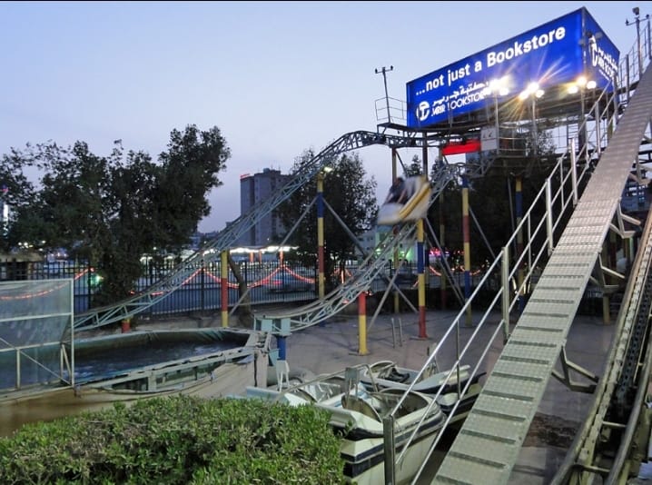 coasterpedia's tweet photo. You can't open Water Jumping 1, track needs to make a full circuit. https://t.co/dbFINEJqDY