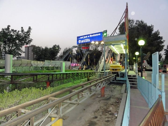 coasterpedia's tweet photo. You can't open Water Jumping 1, track needs to make a full circuit. https://t.co/dbFINEJqDY