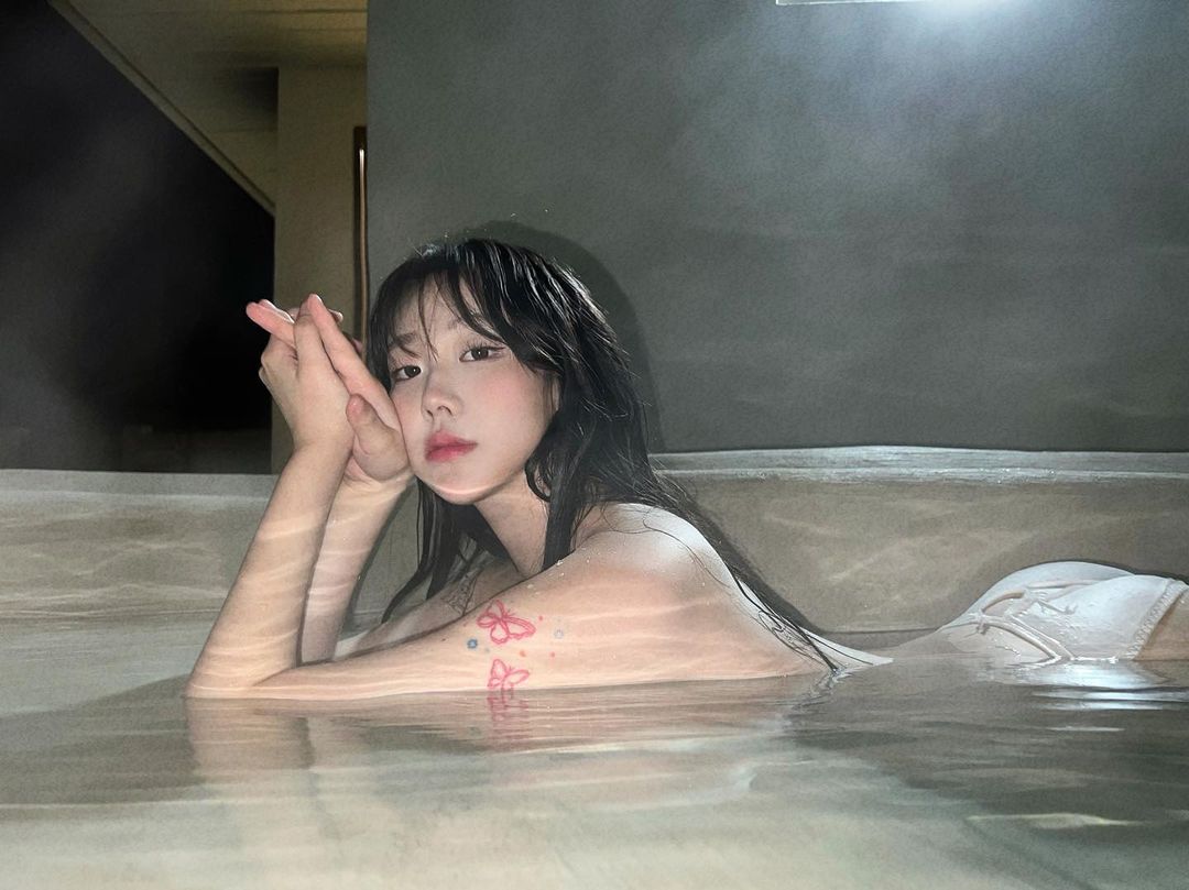 roughmw's tweet image. ️️ 
 ️️ 
 ️️ 

          relaxing night 🌙  

 ️️ 
 ️️