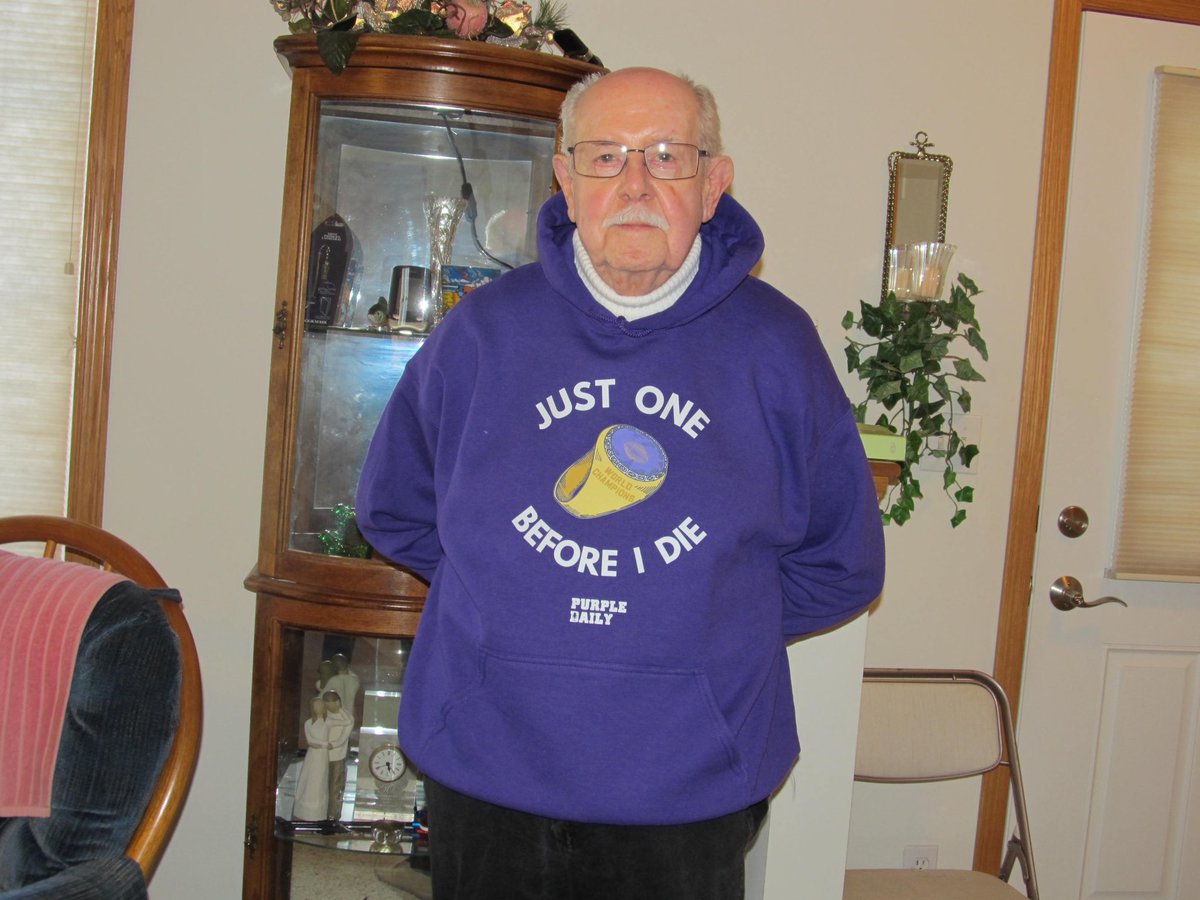 GerberReid's tweet photo. @SKORNorth “Win one before I die” has been our family motto for many years. This is the man who said it first back in the 60s. @jzulgad he could even be your sports dad. https://t.co/hL817nbvxf