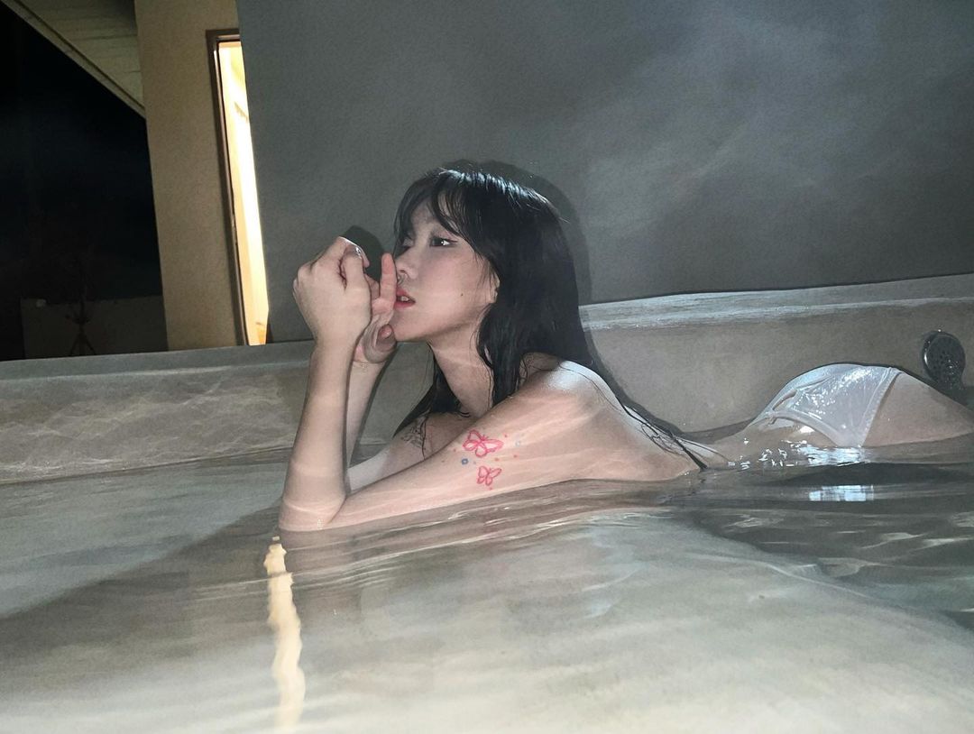 roughmw's tweet image. ️️ 
 ️️ 
 ️️ 

          relaxing night 🌙  

 ️️ 
 ️️